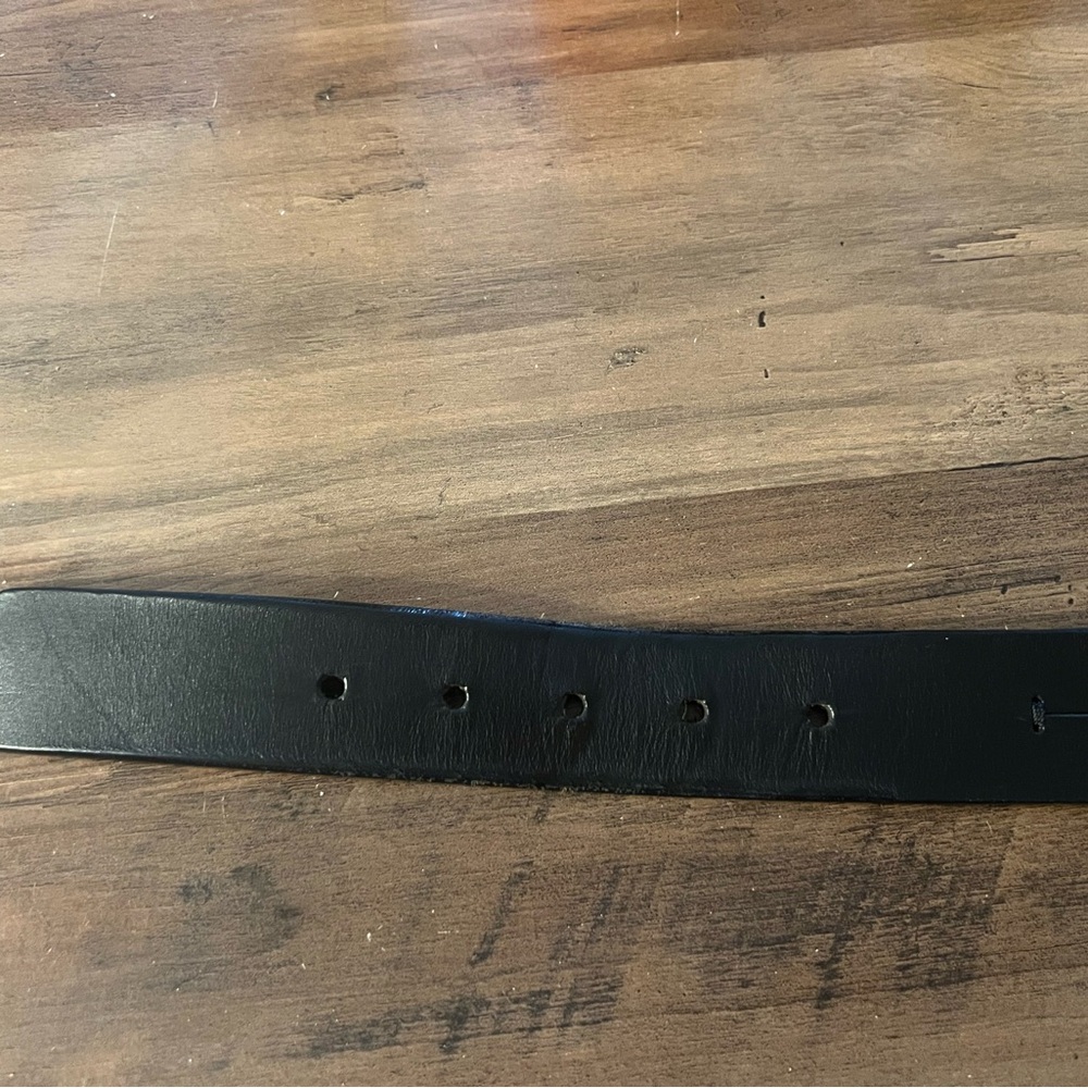 Salvatore Ferragamo Black Leather Belt - Picture 4 of 5